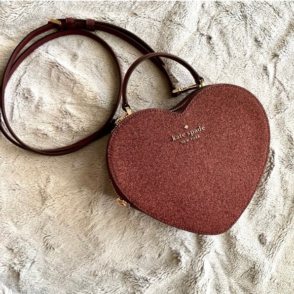 Kate Spade Purse - Picture 2 of 11